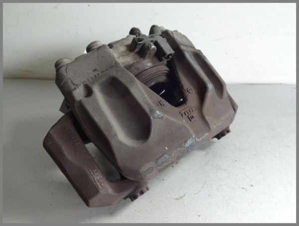 Mercedes Benz MB W204 C-Class Brake Caliper Front RIGHT 2044213281 Original