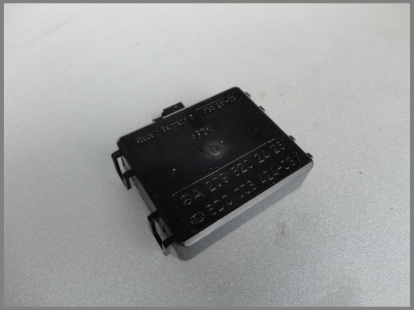 Mercedes Benz MB C209 C215 W203 W220 Regensensor Sensor 2098202426 Original