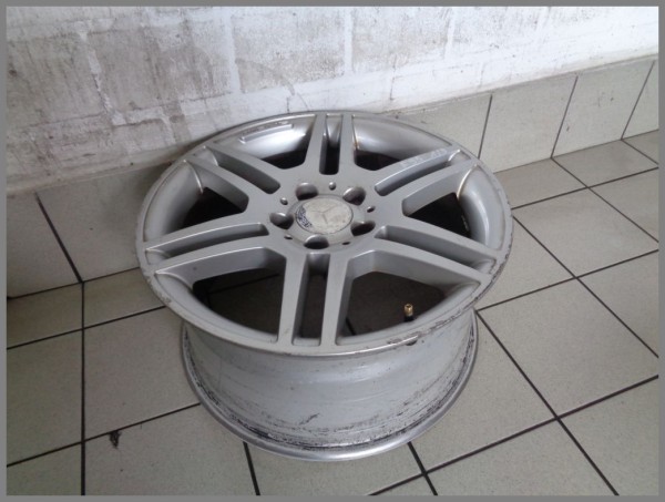 1x Mercedes Benz W204 alloy wheel 8,5 x 17 ET58 2044014602 F96 2/3 Original