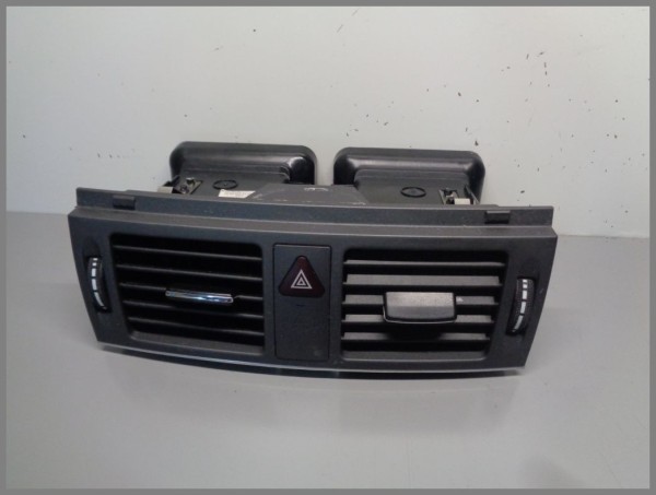 Mercedes W204 Vormopf Luftdüse Lüftungsgitter Vorne 2048307254 MITTE Original
