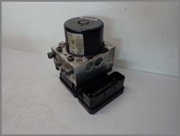 Mercedes W204 ABS ESP hydraulic block 0064312412 Q01 ATE control unit 2045454532