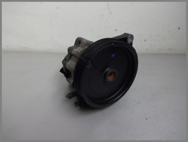 Mercedes Benz W204 W212 OM651 Servopumpe Servo Pumpe 0064661501 Original ZF