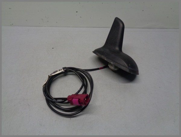 Mercedes Benz MB W204 C-Class roof antenna 2049050136 Original