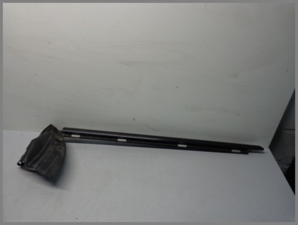 Mercedes Benz R230 SL Schachtleiste Dichtung Hinten Links 2306700138 Scheibendichtung