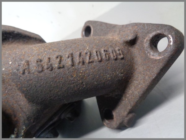 Mercedes Benz W212 CDI V6 OM642 Exhaust Manifold Manifold 6421420609