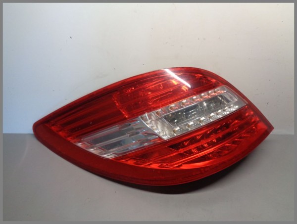 Mercedes Benz R251 Sport Tail Light Taillight Left 2518201764 Original