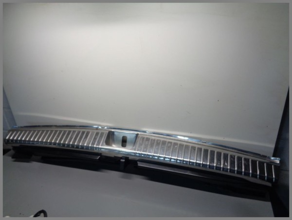 Mercedes Benz W205 C-Klasse Ladekante 2056900044 Kofferraumverkleidung