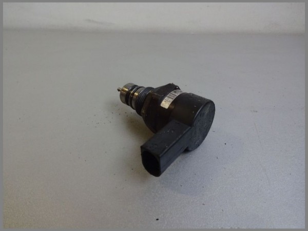 Mercedes Benz MB W202 W210 W203 Fuel Regulator Valve 6110780449 CDI Pressure Valve