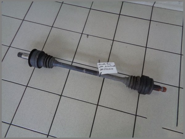 Mercedes Benz W204 Gelenkwelle Antriebswelle 2043502010 Welle Hinterachse