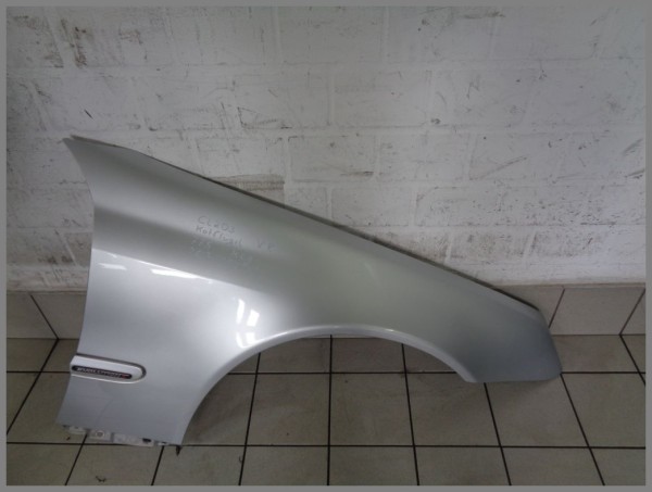 Mercedes Sportcoupe CL203 fender RIGHT 775 iridium silver 2038800418 K08 Original