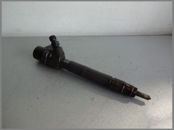 Mercedes Benz W202 W210 220 200 CDI Injector 0986435004 Sprinter