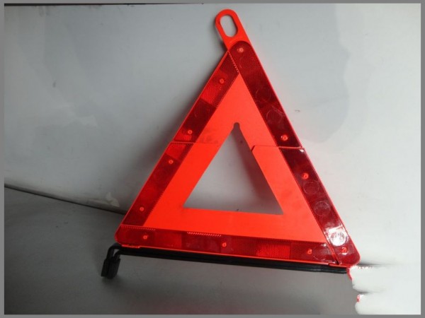Mercedes Benz MB W203 Warning triangle SOS Shield 2038900197 W210 W124