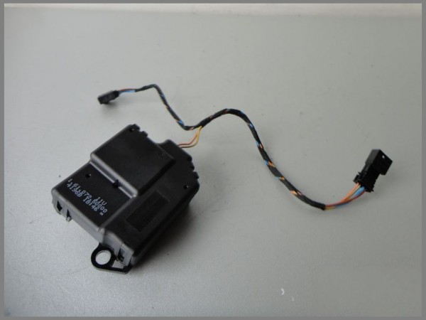 Mercedes Benz MB W211 E-Klasse Stellglied Stellmotor Ablagefach elektrisch