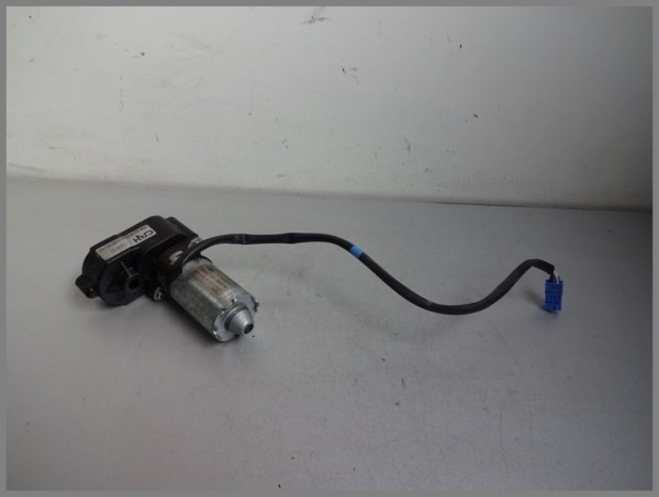 Mercedes Benz MB W210 Stellmotor Sitzmotor Sitzverstellung LINKS 2108207742