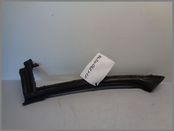 Mercedes SLK R171 C-pillar trim seal seals rear left 1717900598 original