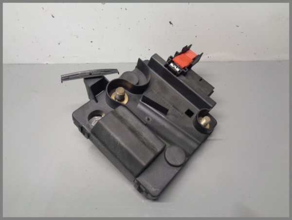 Mercedes Benz W220 fuse box battery cable connector 2205460641 original