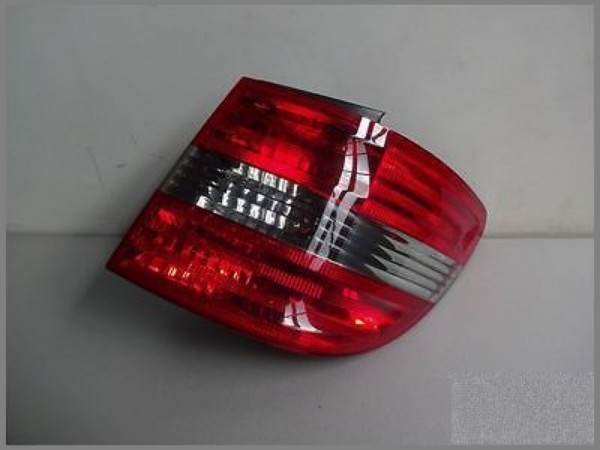 Mercedes Benz W245 B-Class Taillight passenger side RIGHT 1698202664 Original