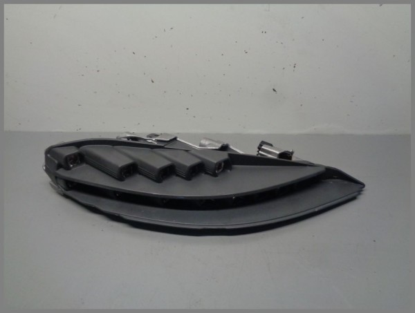 Mercedes Benz W218 CLS Blende Innen 1305715099 Rechts Scheinwerfer Original