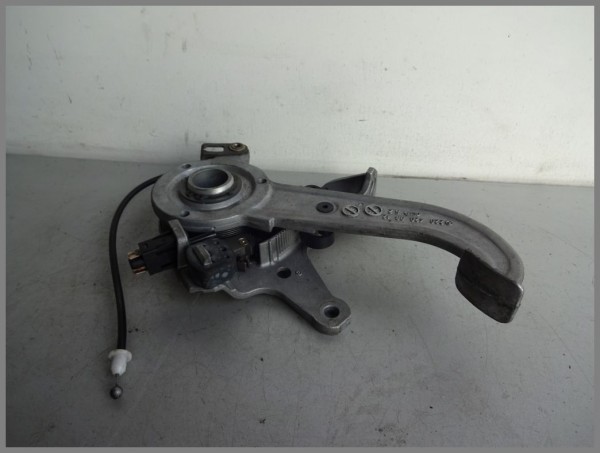 Mercedes Benz W204 Handbremshebel Hebel Handbremse 2044200177 Entriegelung Benzshop De