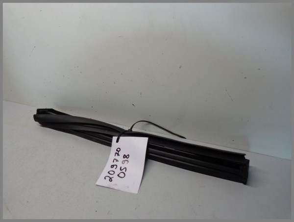 Mercedes Benz W209 CLK-Klasse Cabrio Dichtung Mitte LINKS 2097700598 Original