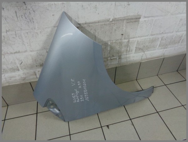 Mercedes Benz W169 Fender Front Right 391 Horizon Blue 1698810201 K97