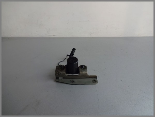 Mercedes Benz MB W204 C-Class Oil level sensor 0011530332 Original