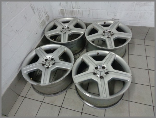 Mercedes W221 AMG rims 8,5 x 19 9,5 x 19 ET43 2214012602 2214012702 Original F18