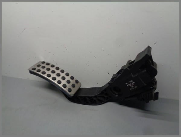 Mercedes W176 W246 Accelerator Pedal Accelerator Sensor 2463001904 RHD Car