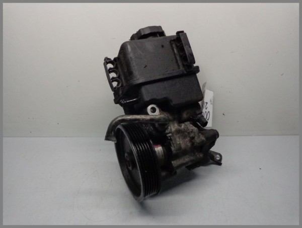 Mercedes Benz W204 W212 Servopumpe Servo Pumpe 0064662601 Original OM651