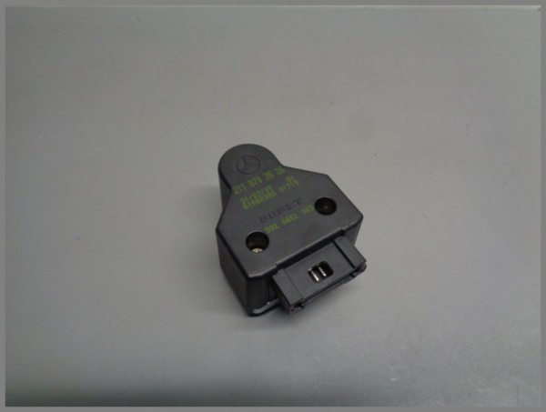 Mercedes Benz W221 S-Class Seat control unit seat cooler 2118702526 original