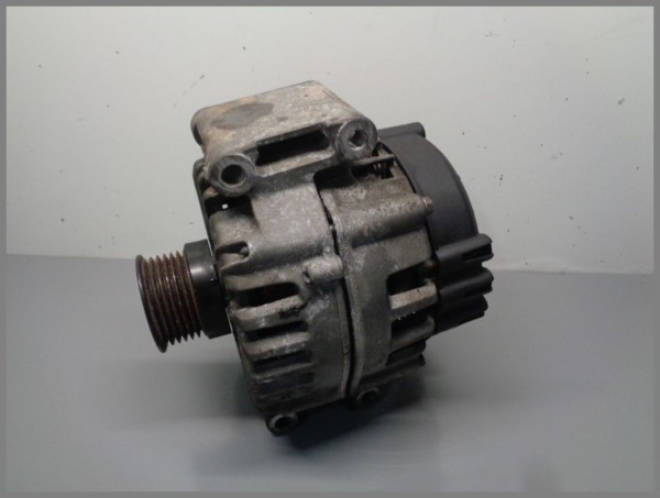 Mercedes W205 OM651 Lichtmaschine Generator 0009062822 Original