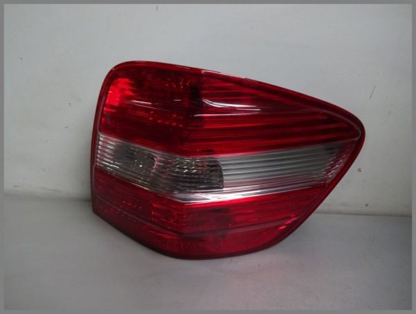 Mercedes Benz W164 Taillight tail light right 1648202064 original