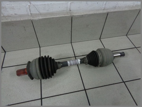 Mercedes Benz W246 Gelenkwelle Antriebswelle Vorne Links 2463303100 Original