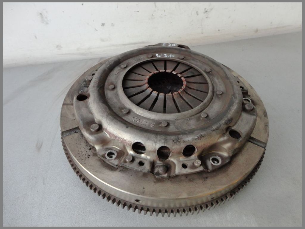 Mercedes Benz W210 E Class 220 Diesel Flywheel Clutch Pressure Plate 95ps W210 E Class Mercedes Spare Parts Benzshop De