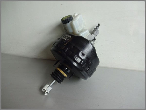 Mercedes Benz W204 Brake Booster Master Cylinder 2044301130 ATE Orig.