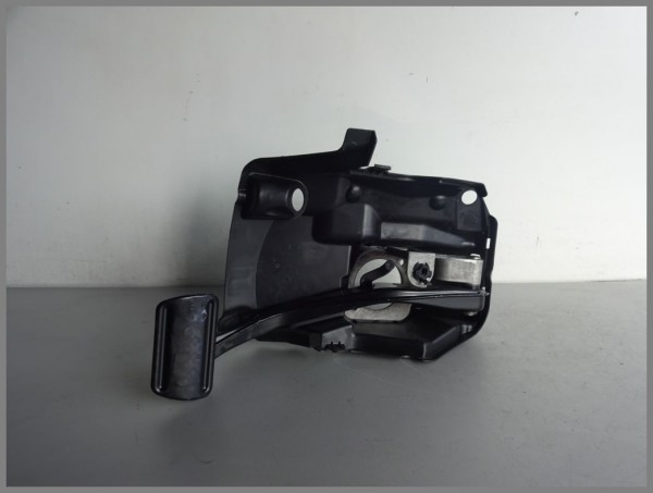 Mercedes Benz MB W211 E-Klasse Bremspedal Bremse Brems Pedal 2116801318 Original