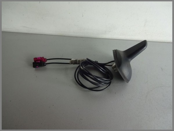 Mercedes Benz MB W204 Antenne GPS 2048207075 9051 Schwarz Radio Original