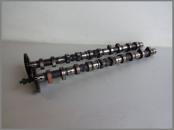 Mercedes Benz W163 OM612 Camshafts 6120510101 6120510001 SET Original