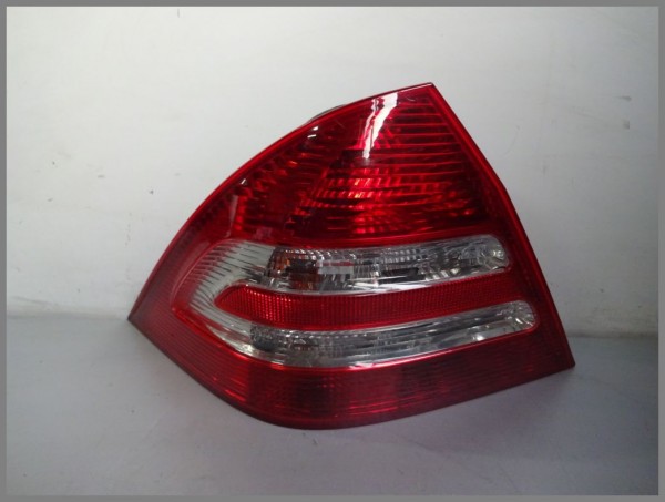 Mercedes Benz W203 taillight LEFT 2038203364 Taillight Original