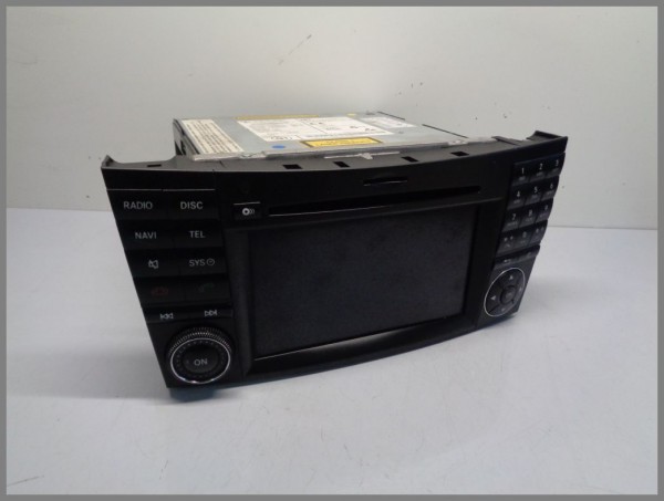 Mercedes Benz W219 BJ.07 Comand NTG 2.5 Radio 2119060700 Navigation BZ9880