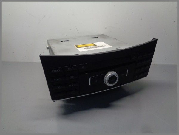 Mercedes W212 W207 Navigation CD Player BE9013 Radio 2129005212 Original