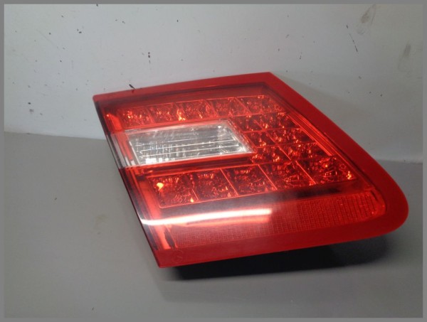 Mercedes Benz A207 W207 Rückleuchte Rücklichte LINKS 2078200364 Innen Original