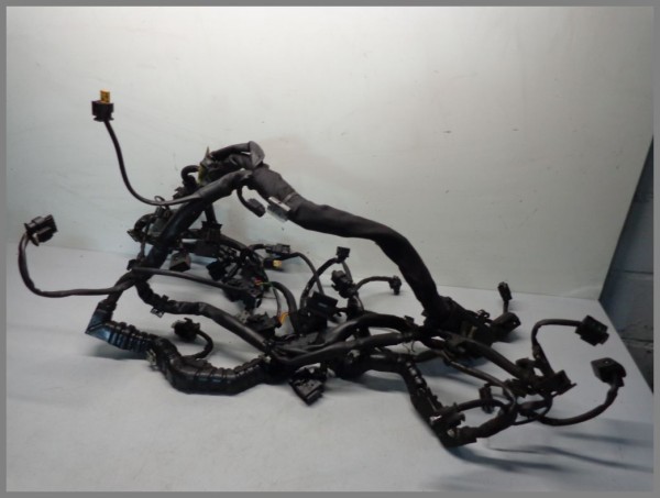 Mercedes Benz W204 W212 W207 CGI Engine wire harness 2711506333 original