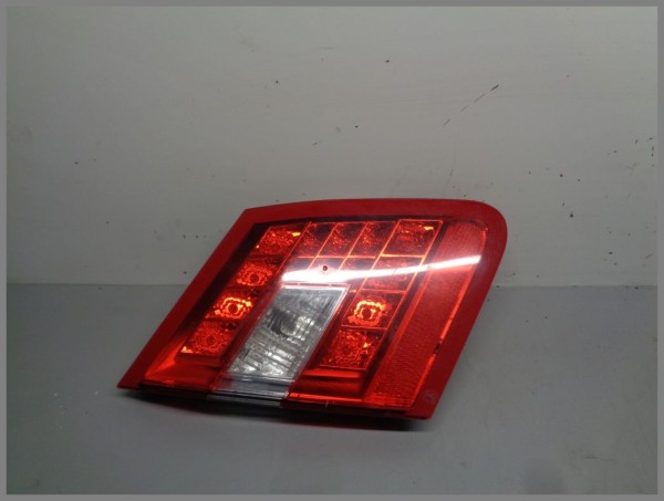 Mercedes Benz W212 Limousine Rückleuchte Rücklicht Links Innen 2128203164