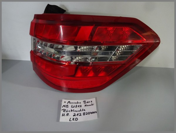 Mercedes W212 S212 Kombi Rückleuchte Rücklicht RECHTS Außen 2128204064 Original