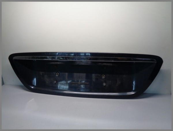 Mercedes W220 Heckklappenblende Kennzeichenmulde 189 Smaragdschwarz 2207500081