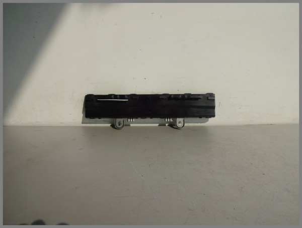 Mercedes Benz MB W221 S-Class Antenna Amplifier 2218208089 Original