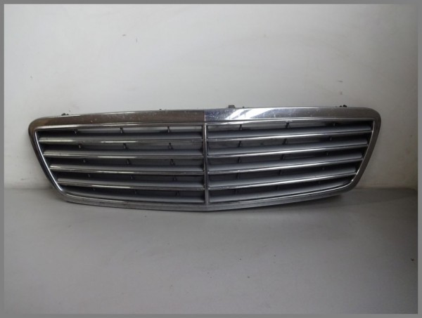 Mercedes Benz W203 Frontgrill Motorhaube Grill 2038800183 Elegance Original