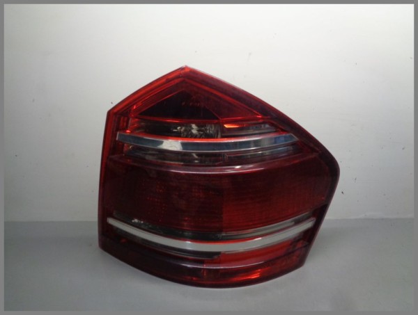 Mercedes X164 GL Rücklicht Rechts Rückleuchte 1648200664 BJ. 2008 Original