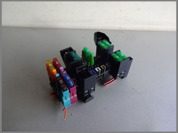 Mercedes Benz w203 C-Klasse Sicherungskasten 2035400050 Original Innenraumdose